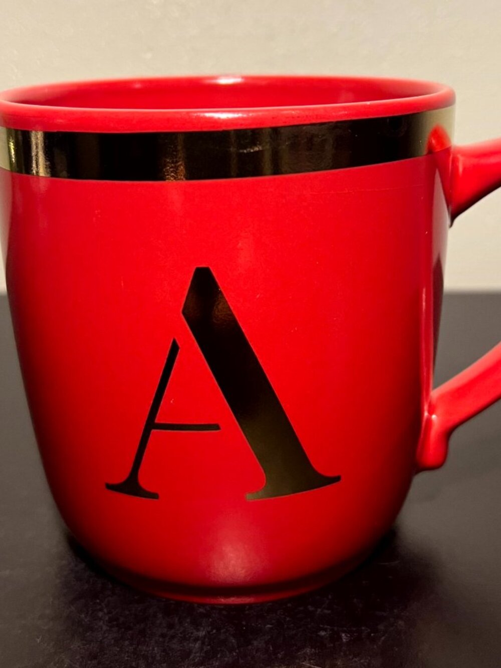 DesignPac Red Monogram Letter A Oversized Coffee Mug Tea Cup 22oz Gold Band Gift